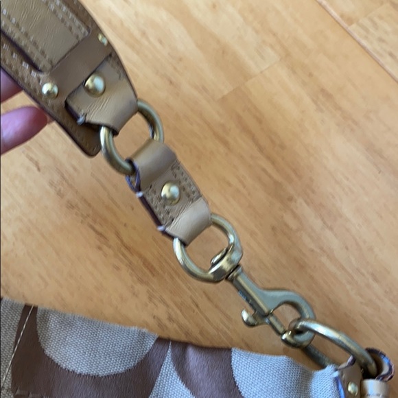 Coach shoulder **last week available** - Picture 4 of 12